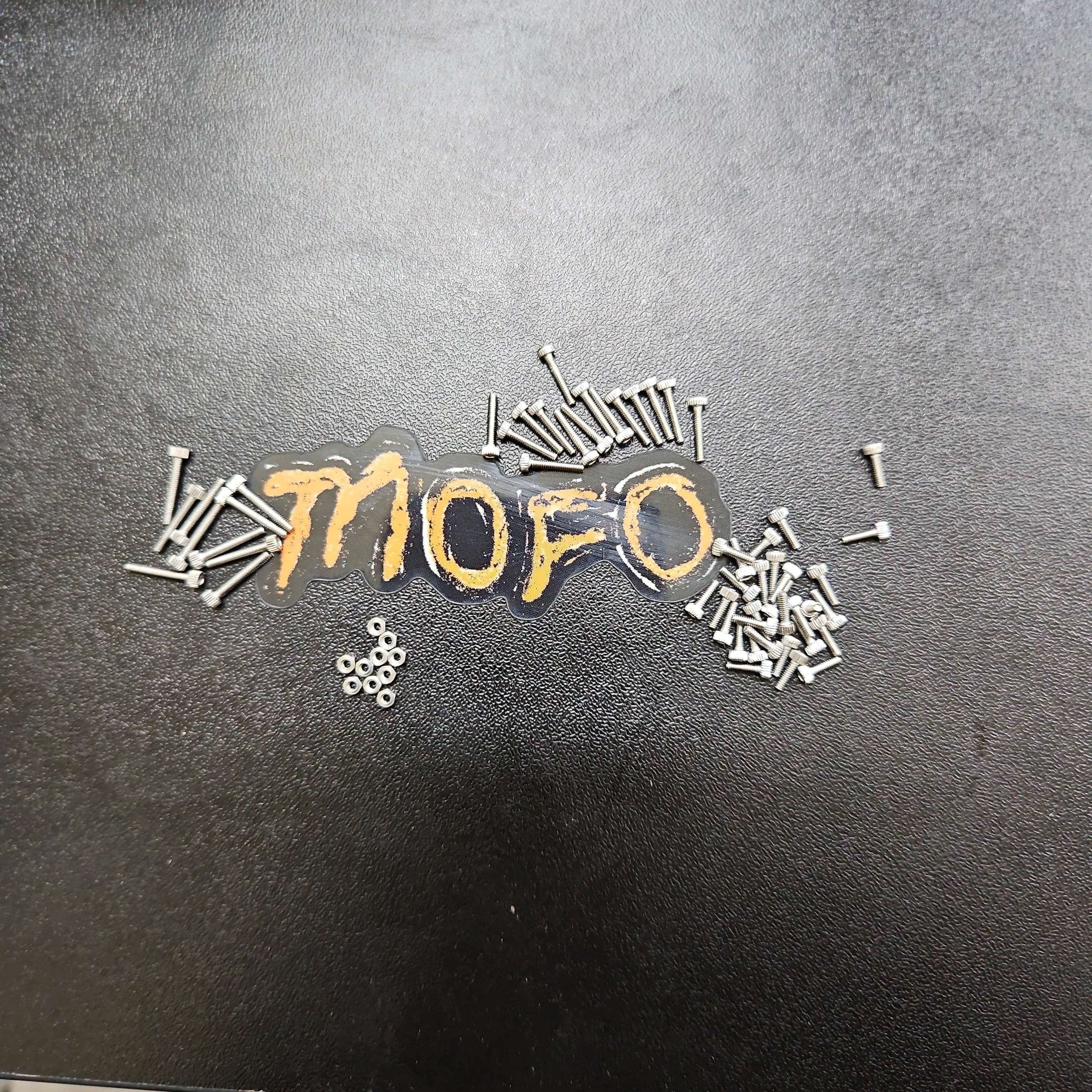 Medium Hardware pack, Screws and Nuts M1.4 scx24 - Image 2