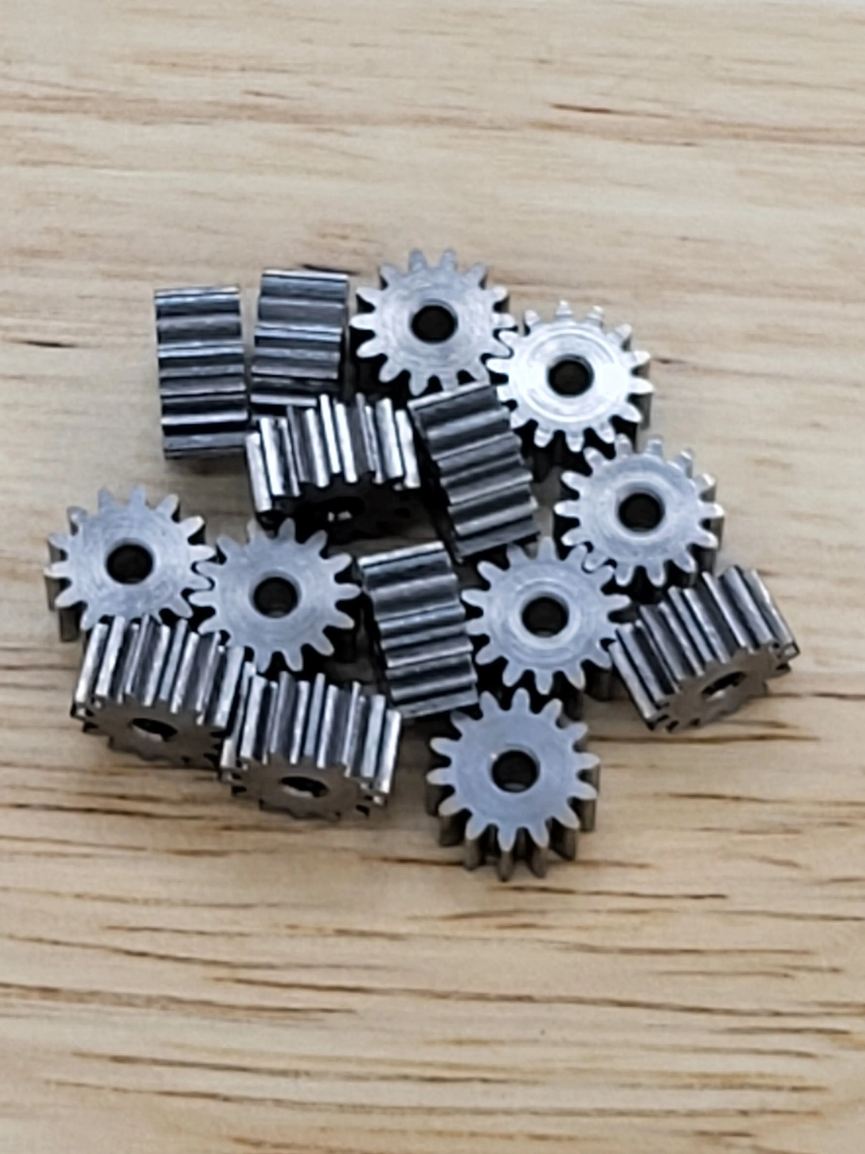 2mm Diameter Shaft Press-Fit Pinion Gears - Mod.5 Pitch (Sold Individually) - Image 2