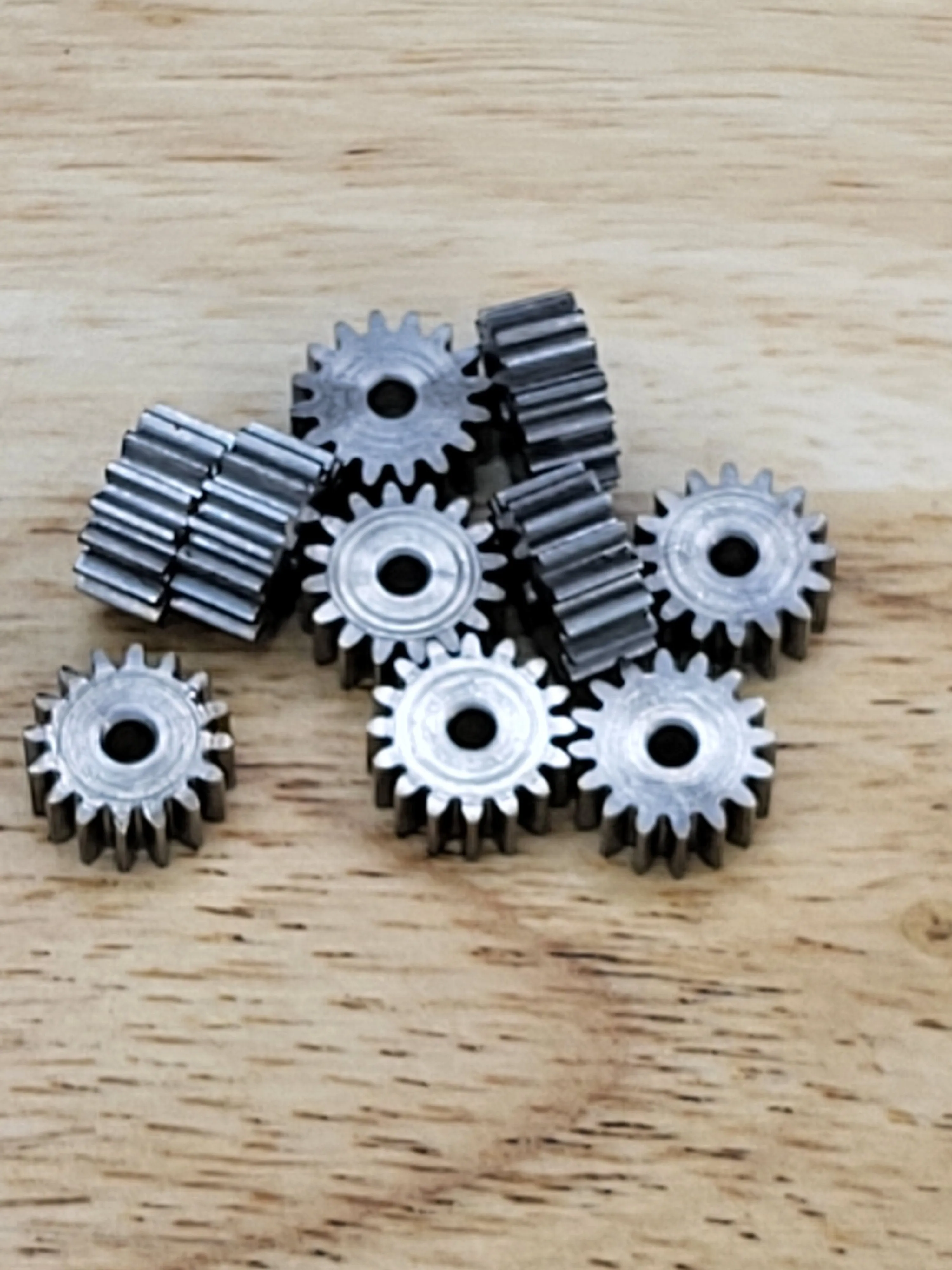 2mm Diameter Shaft Press-Fit Pinion Gears - Mod.5 Pitch (Sold Individually) - Image 3