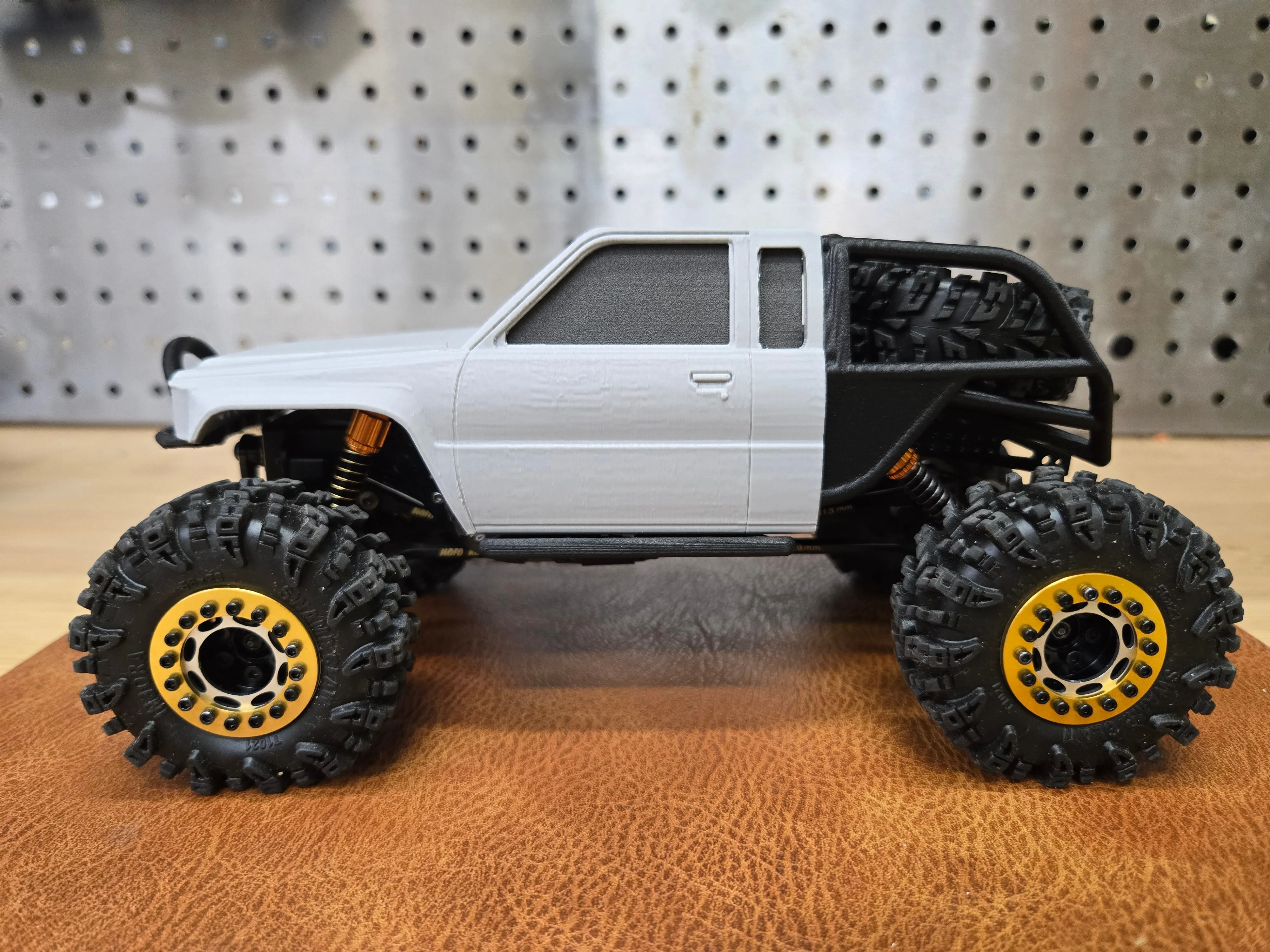 Mofota Scale Body Kit w/Concho or Asunder Bed - Made in Texas - Image 9