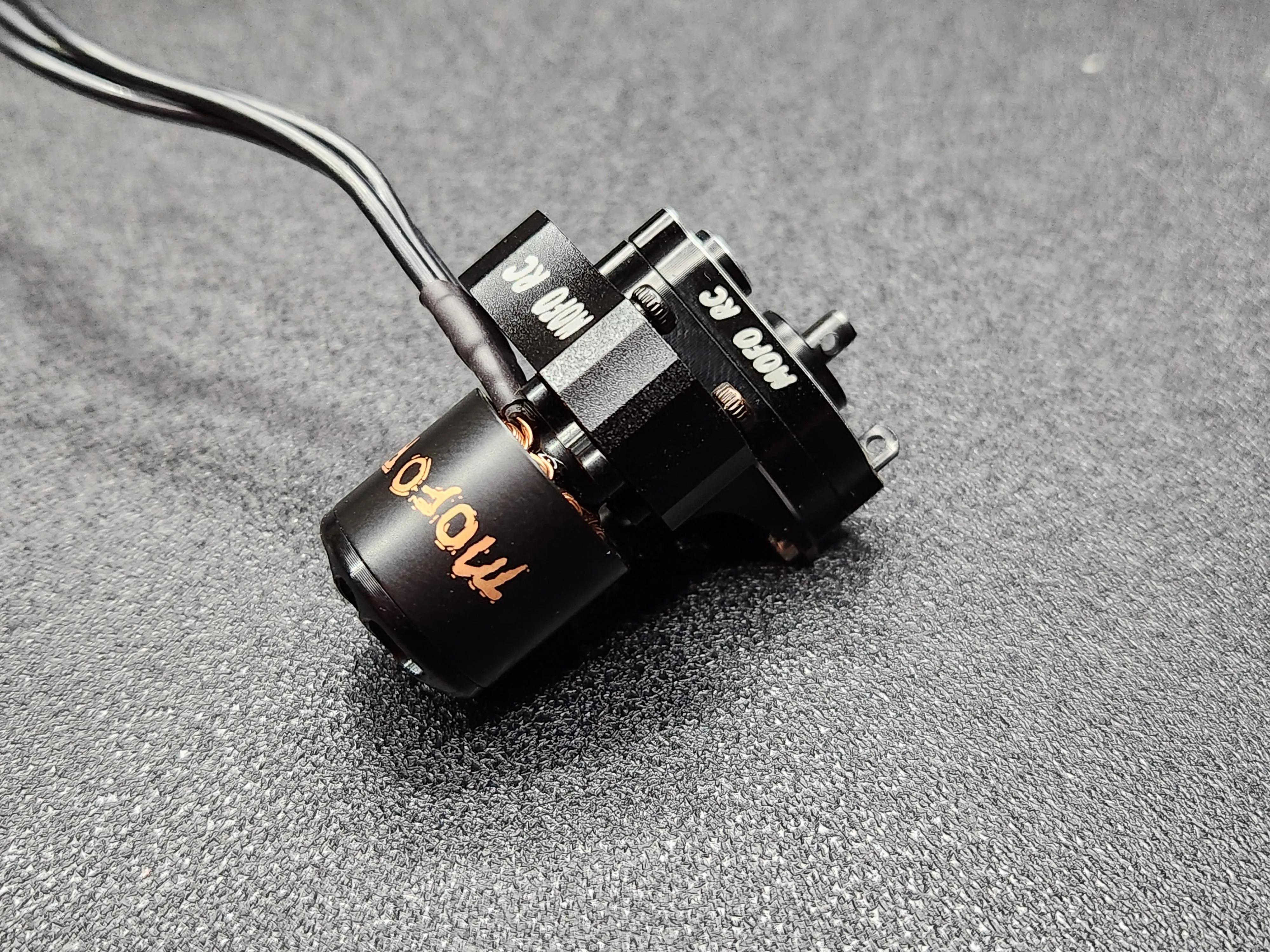 Forward Facing Aluminum Motor Mount - 9mm Pattern (For SCX24 / AX24) - Image 5