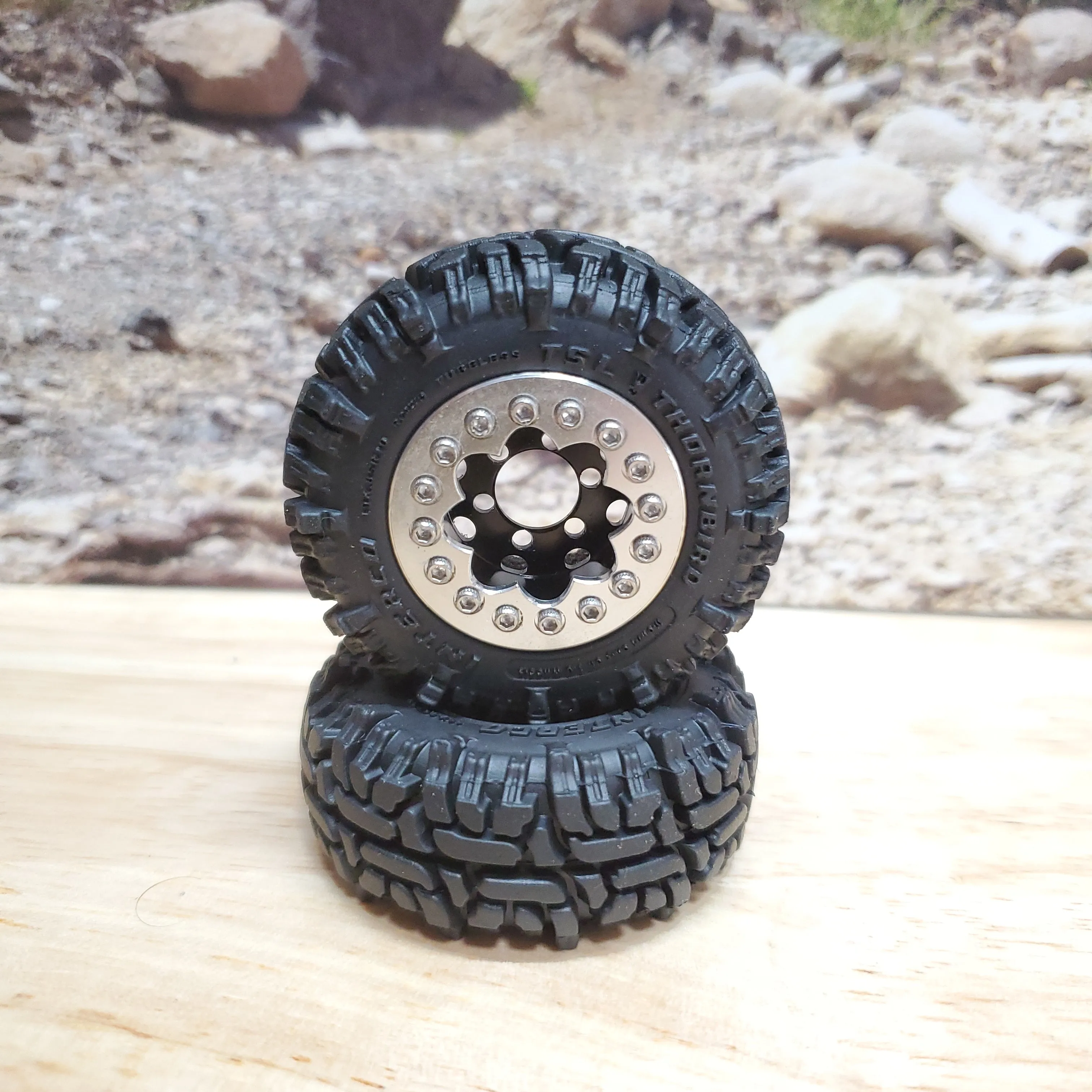 Rc4wd Thornbird Swamper 48.5x22mm 1.0" Tires (Sold by Pair) - Image 4