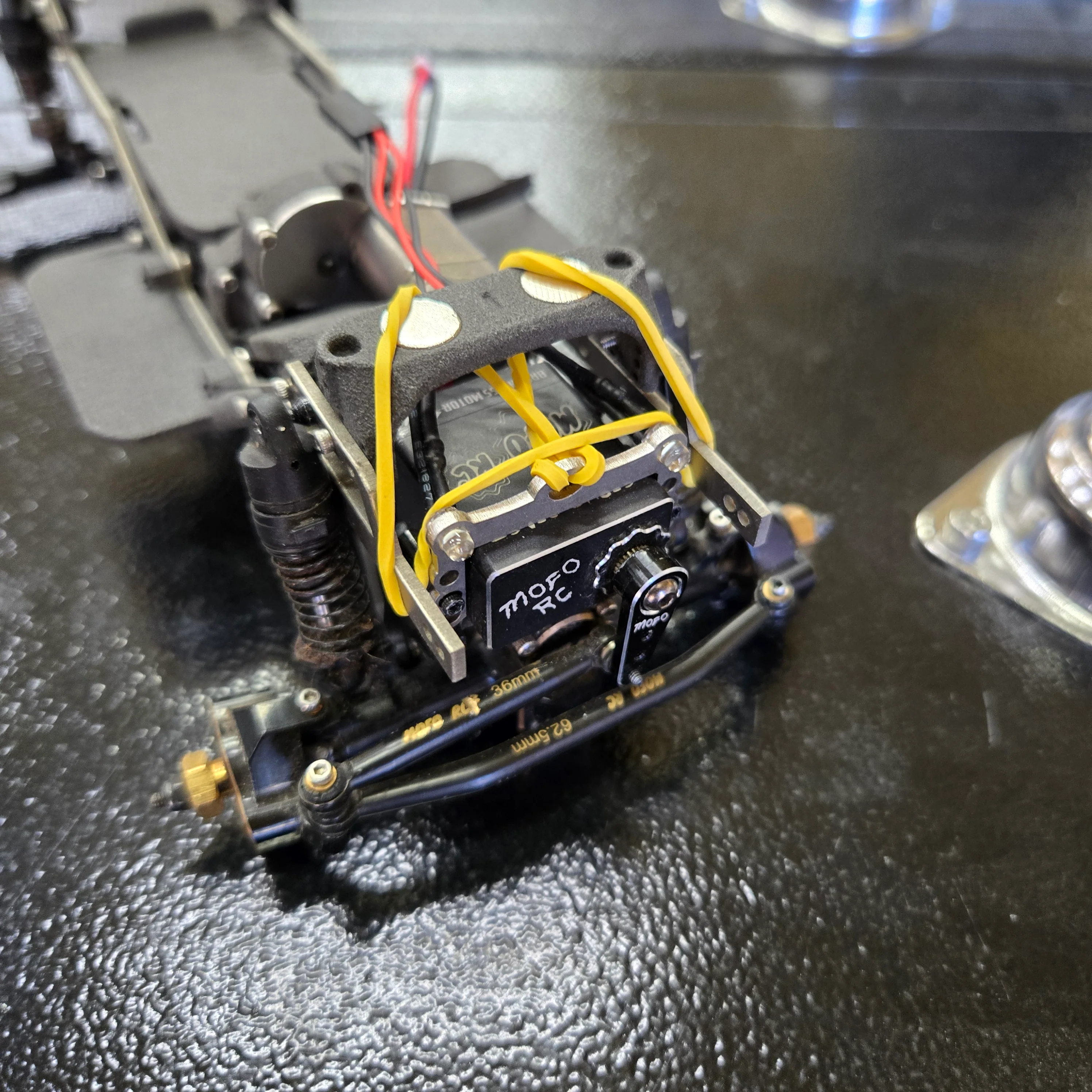 Mofo RC | ServoLite 6061 Aluminum Multi-Function Bracket for Micro Crawlers